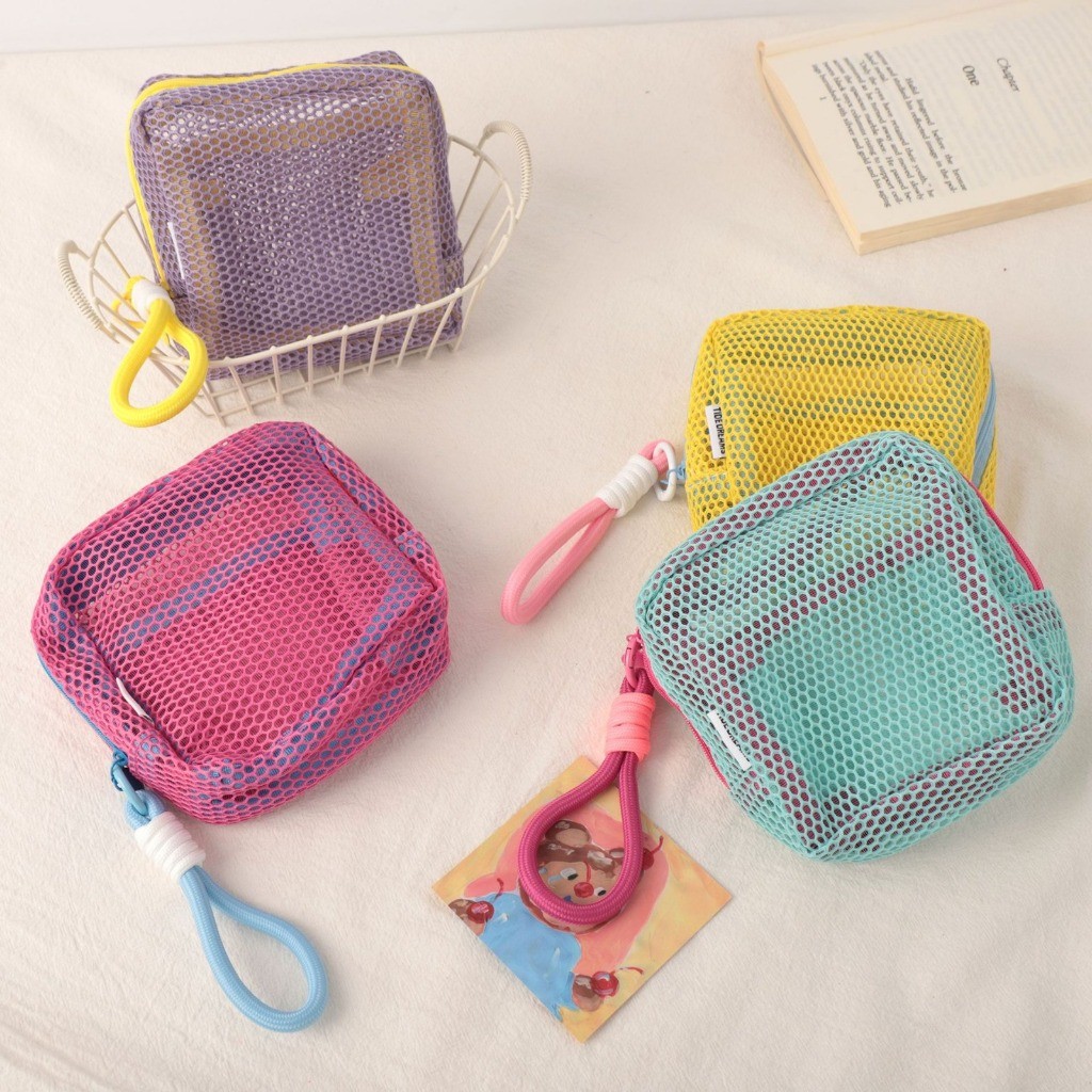 Pouch Jaring Tas Make Up Portable Mini Penyimpanan Alat Kecantikan Anti Jamur Fleksible Dengan Hand Strap